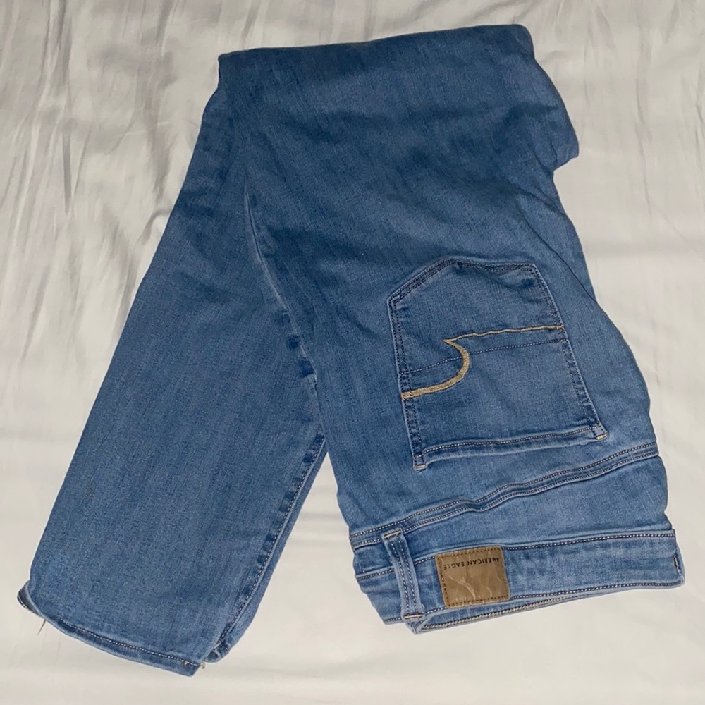 American Eagle sz 14 R Super high rise jegging - Next level stretch light denim